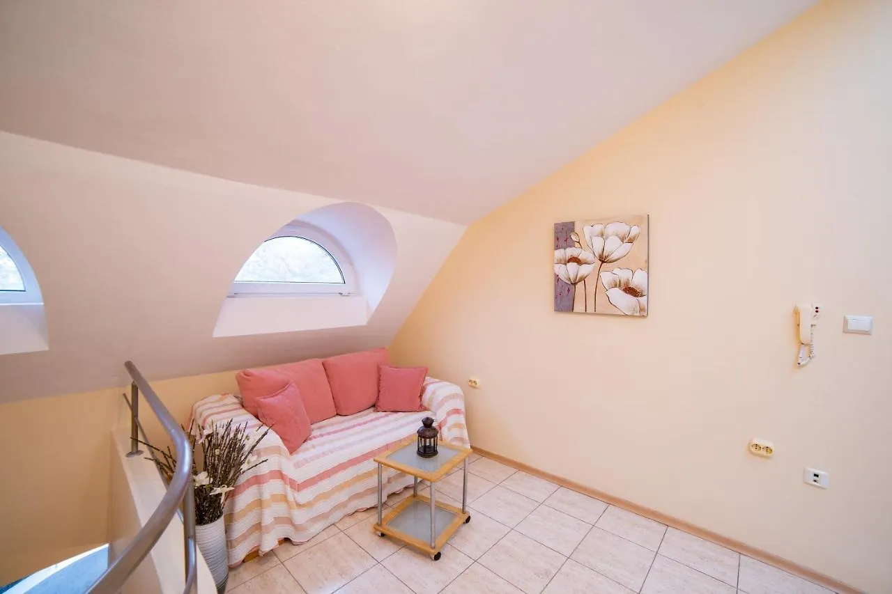 Maisonette Picadilly Warna 0*,  Bulgarien