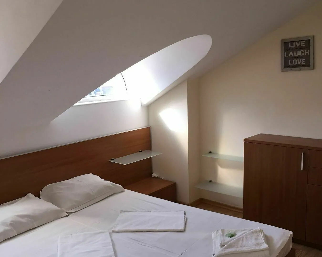 Apartment Maisonette Picadilly Warna
